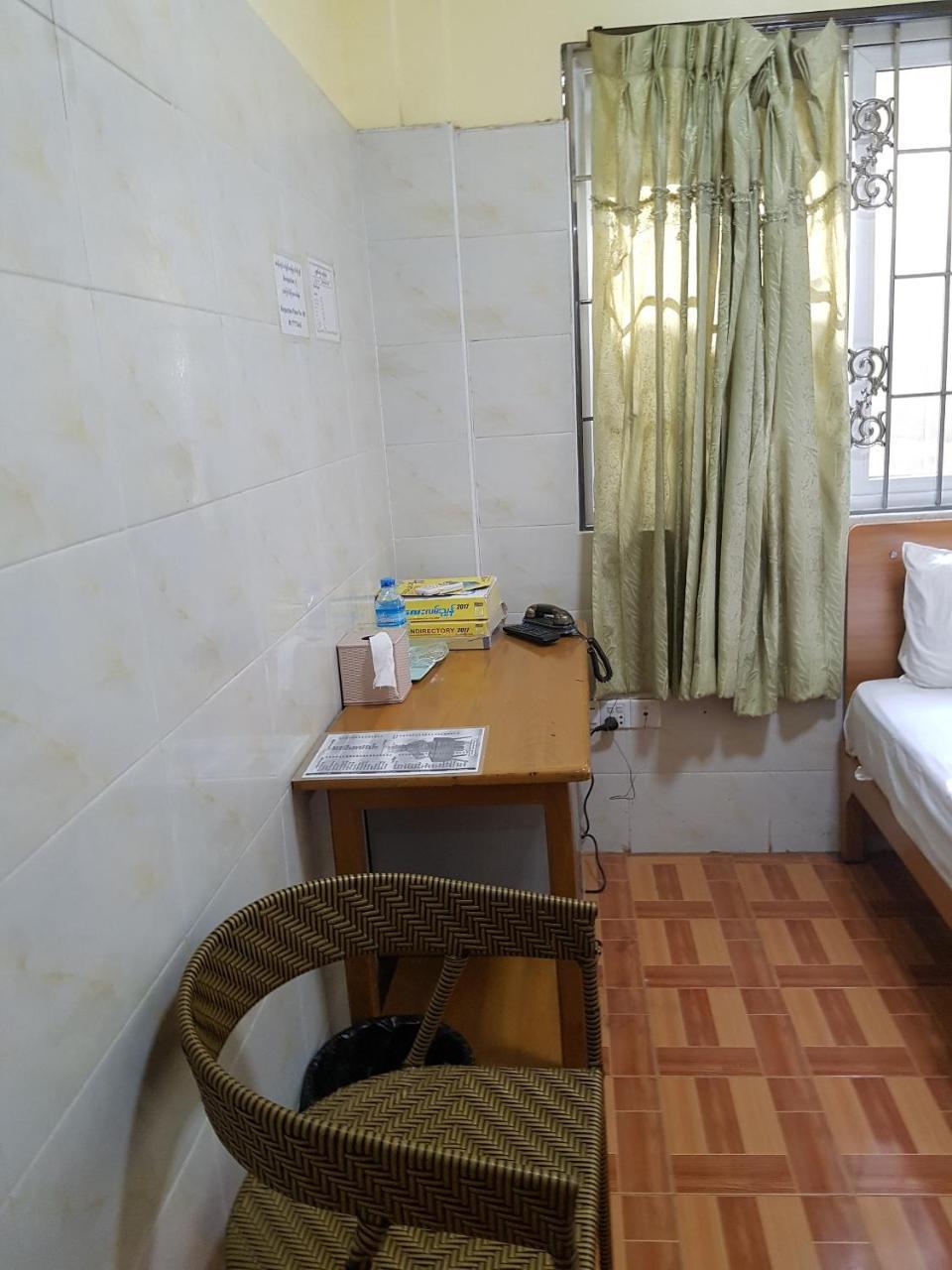 Shwe Eain Si Guest House - Burmese Only มะริด ภายนอก รูปภาพ